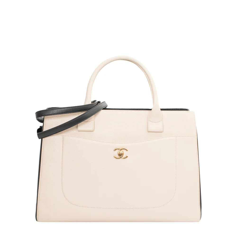 Sac Chanel - Neo Executive tote - Cuir grainé beige et noir